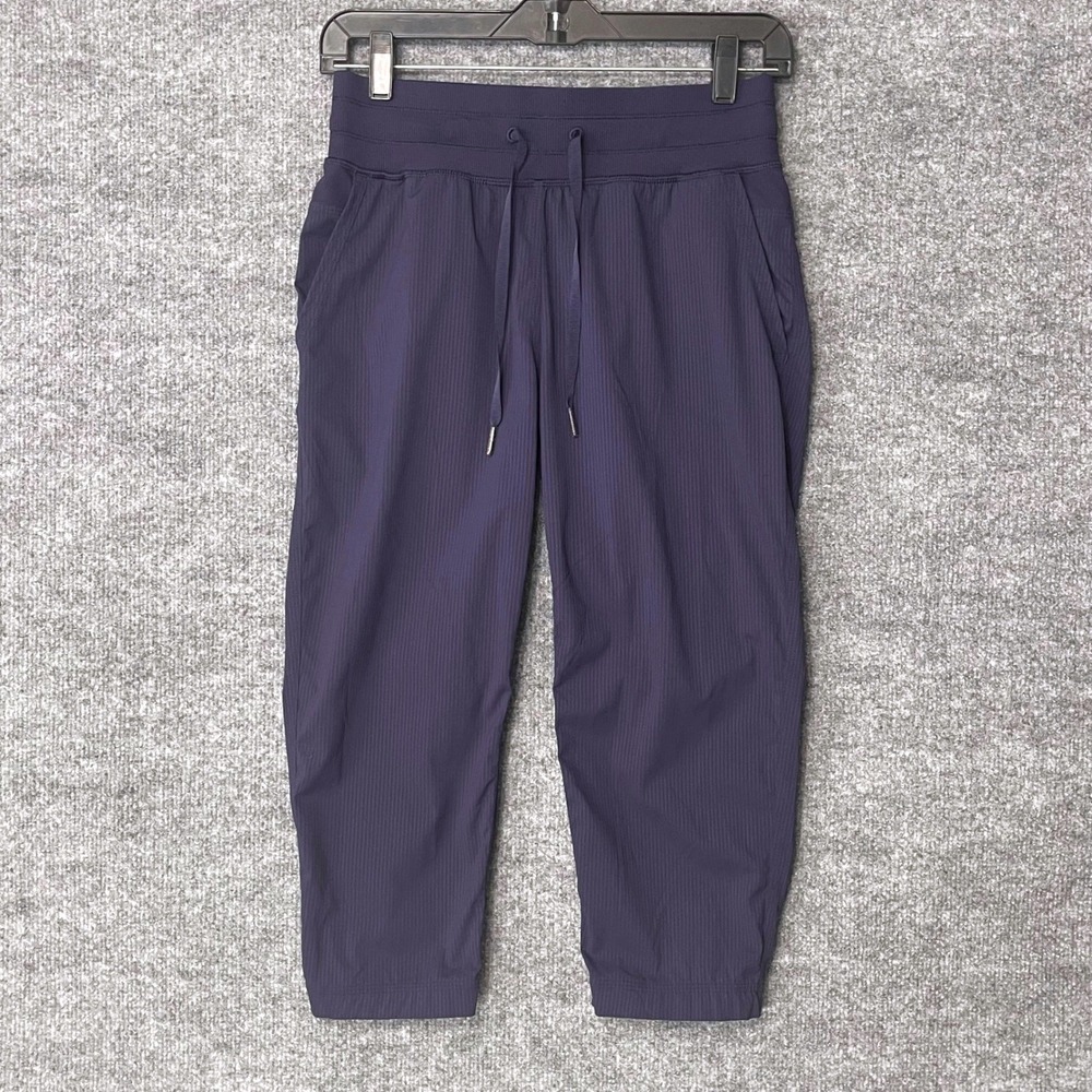 Lululemon Dance Studio Crop Pants Navy Blue Pinstripe Joggers Womens Size 4